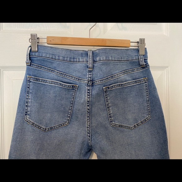 GAP Girlfriend Denim Jeans - Picture 6 of 6